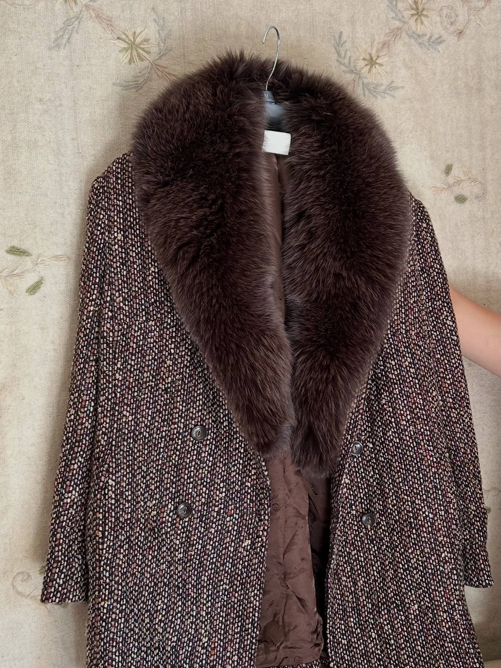 Vintage Brown Tweed Coat with Luxurious Fur Collar